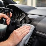 Rénovateur plastique intérieur : à quoi sert-il réellement